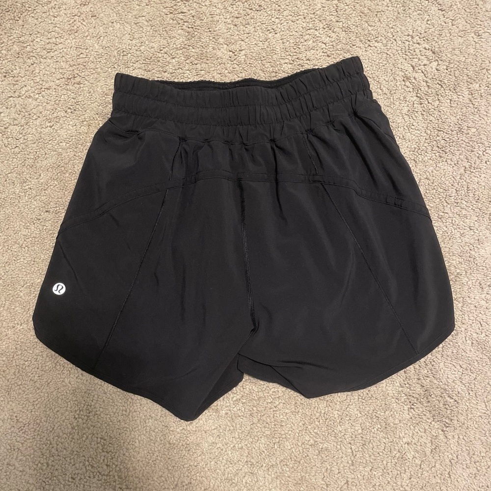 black lululemon track that shorts